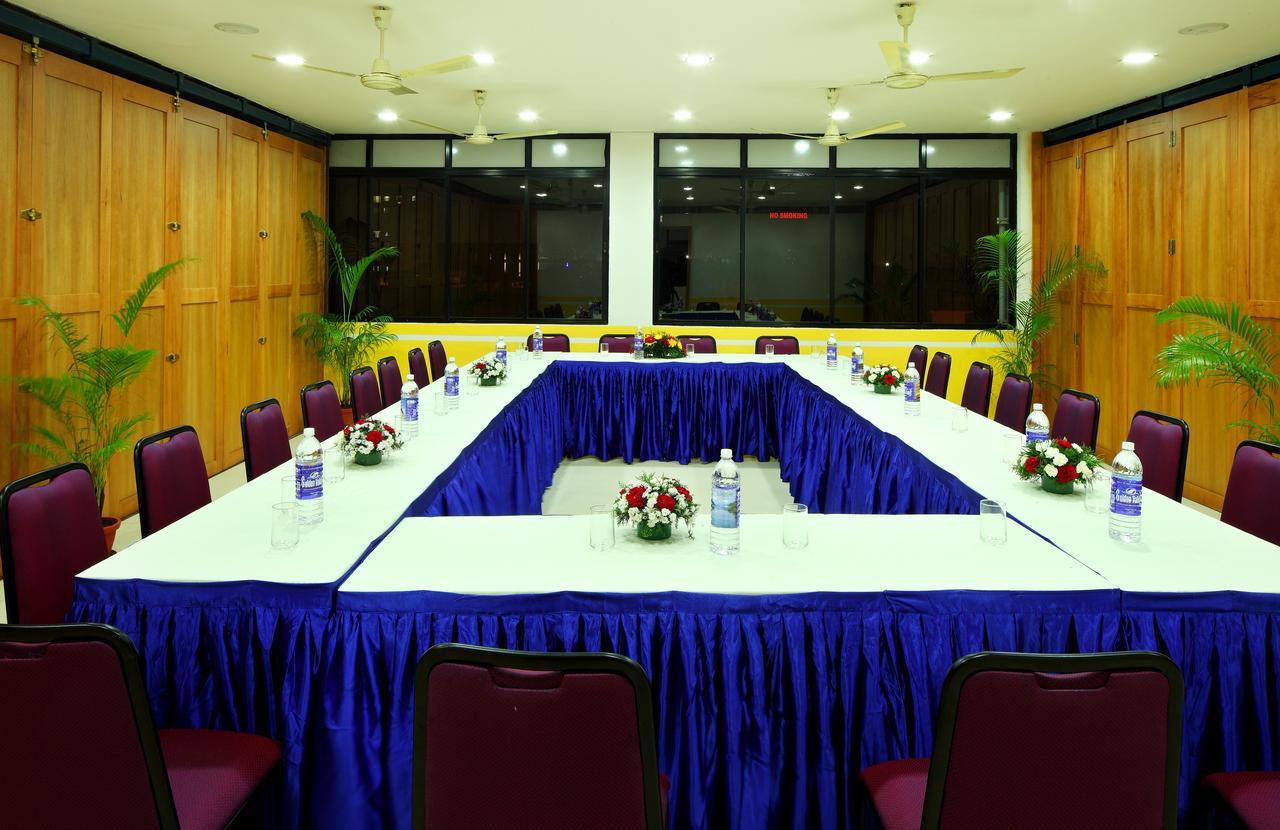 Kochi Hotel Green Dreams מראה חיצוני תמונה