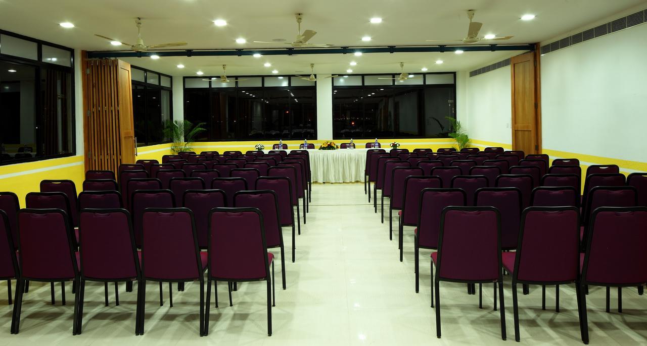 Kochi Hotel Green Dreams מראה חיצוני תמונה