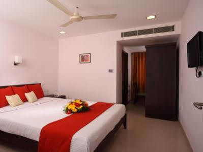 Kochi Hotel Green Dreams מראה חיצוני תמונה